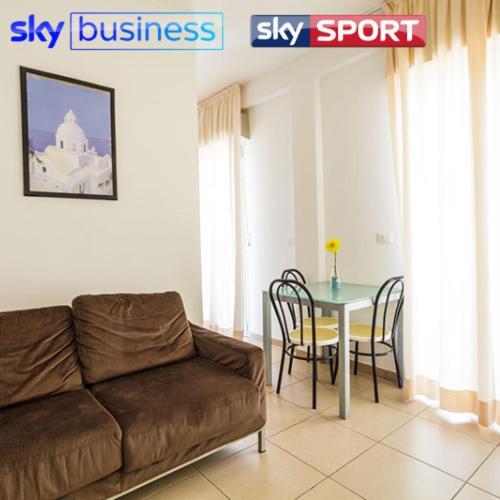 Residence Roxy Misano Adriatico Bagian luar foto